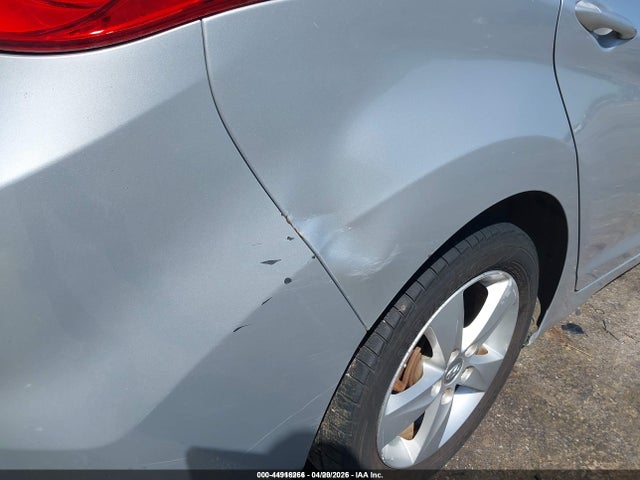 Hyundai ELANTRA Gls
