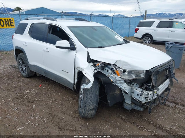 Salvage GMC Acadia Image