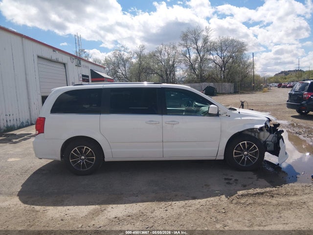 Dodge Grand Caravan Sxt