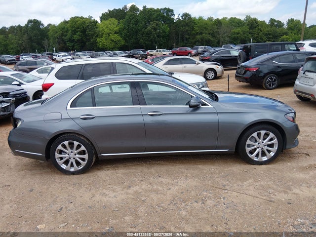 Mercedes-Benz E-Class 4matic