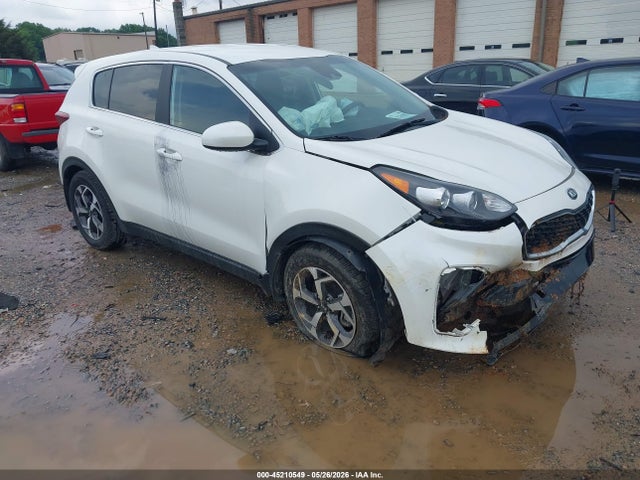 Salvage Kia Sportage Image