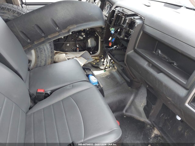 Ram 1500 Tradesman  4x4 5'7 Box