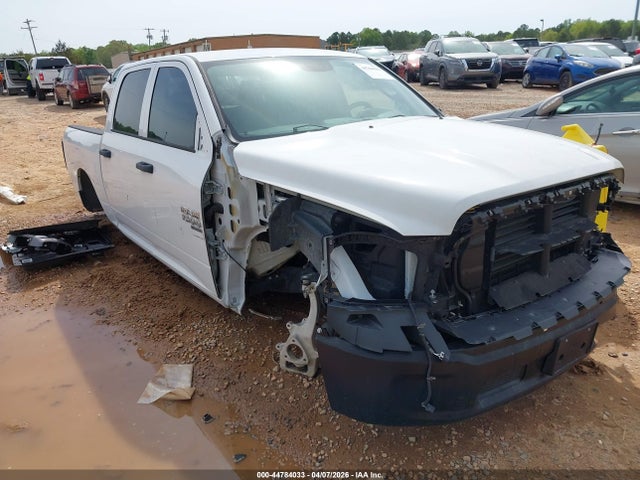 Ram 1500 Tradesman  4x4 5'7 Box