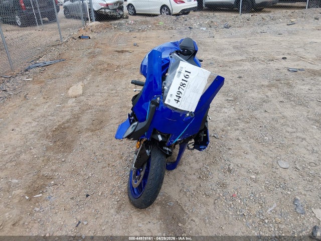 Yamaha Yzf890