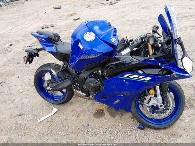 Yamaha Yzf890