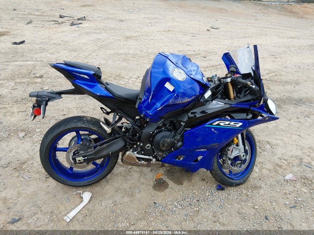 Yamaha Yzf890