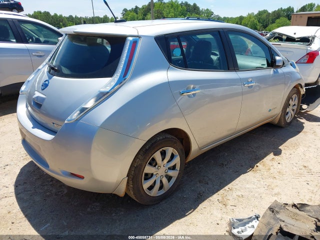 Nissan LEAF S