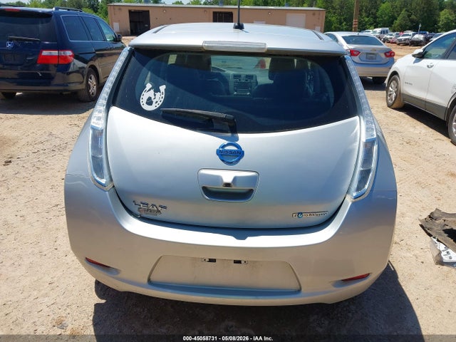 Nissan LEAF S