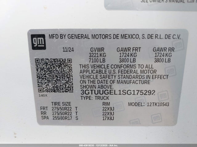 GMC Sierra 1500 4wd  Short Box Denali