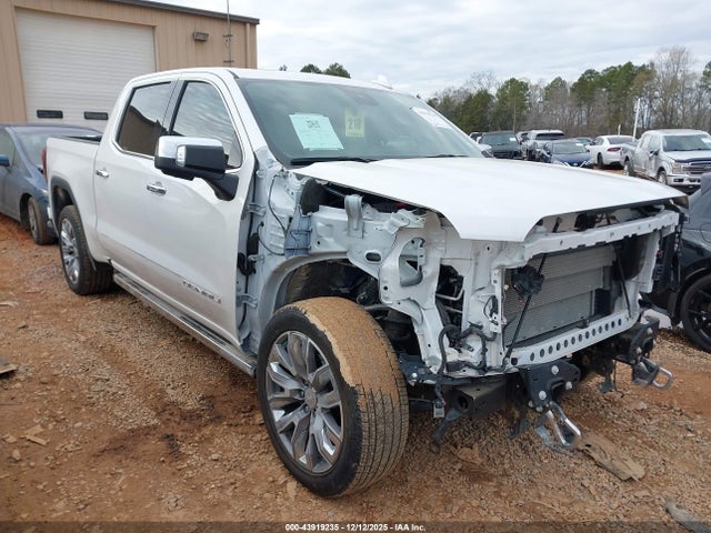 Salvage GMC Sierra 1500 Image