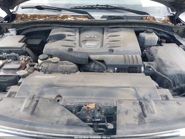 Nissan Armada Sv
