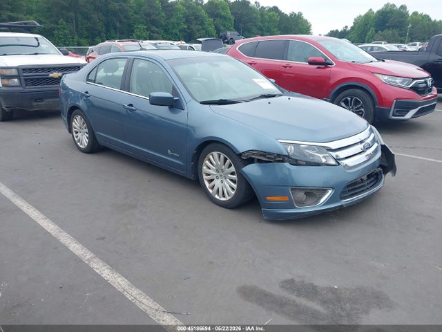 Salvage Ford Fusion Image