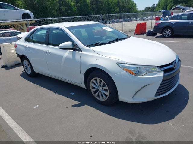 Salvage Toyota Camry Image