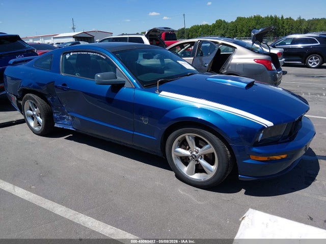 Salvage Ford Mustang Image