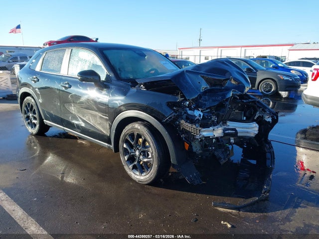 Salvage Honda HR-V Image