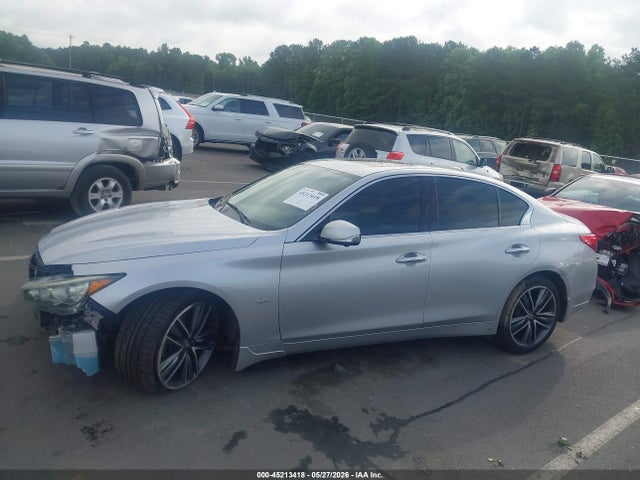 INFINITI Q50 3.0t Premium