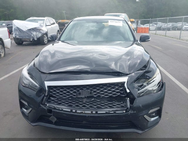 INFINITI Q50 3.0t Luxe