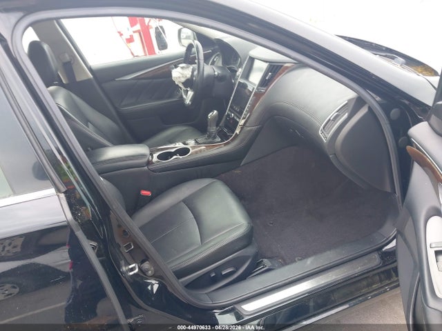 INFINITI Q50 3.0t Luxe