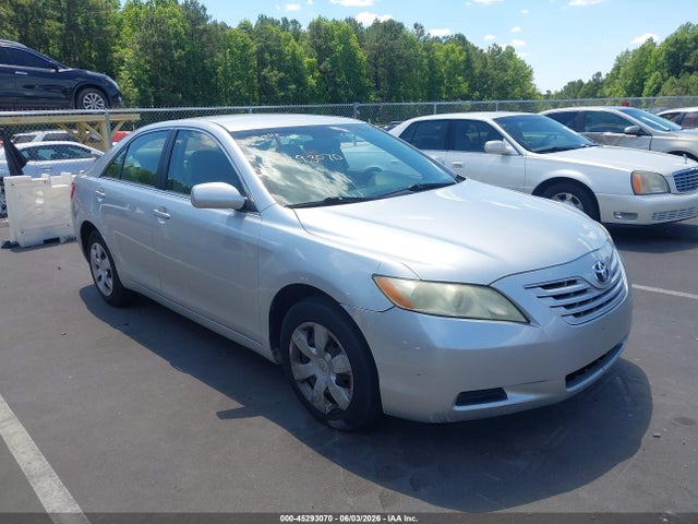 Salvage Toyota Camry Image