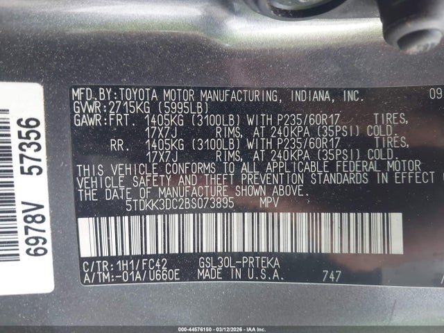 Toyota Sienna Le V6