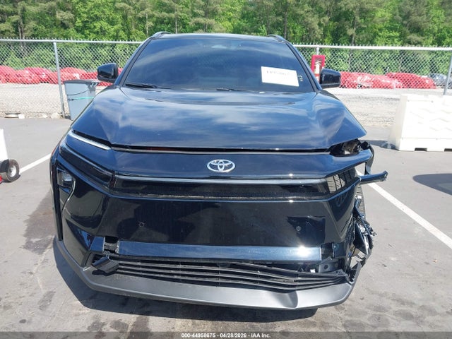 Toyota Bz Xle