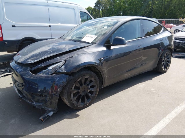 Tesla Model Y Long Range Dual Motor All-wheel Drive