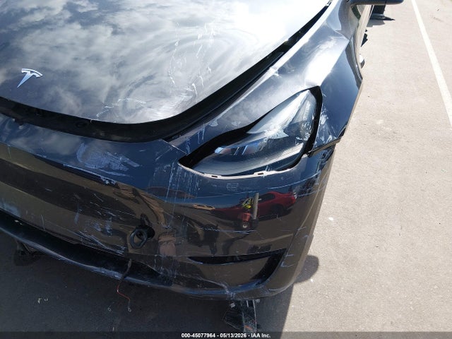 Tesla Model Y Long Range Dual Motor All-wheel Drive