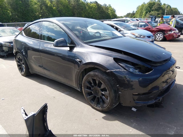 Salvage Tesla Model Y Image