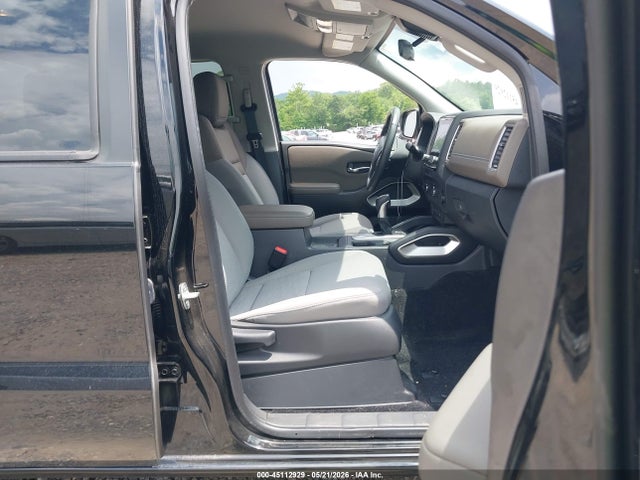 Nissan Frontier Sv 4x4