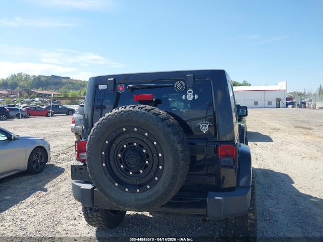 Jeep Wrangler Altitude 4x4