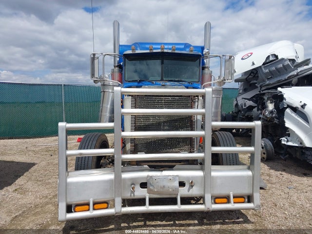 Peterbilt 379