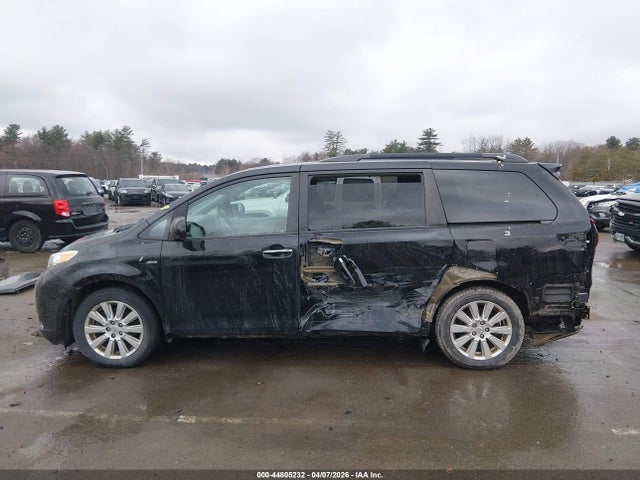 Toyota Sienna Xle 7 Passenger