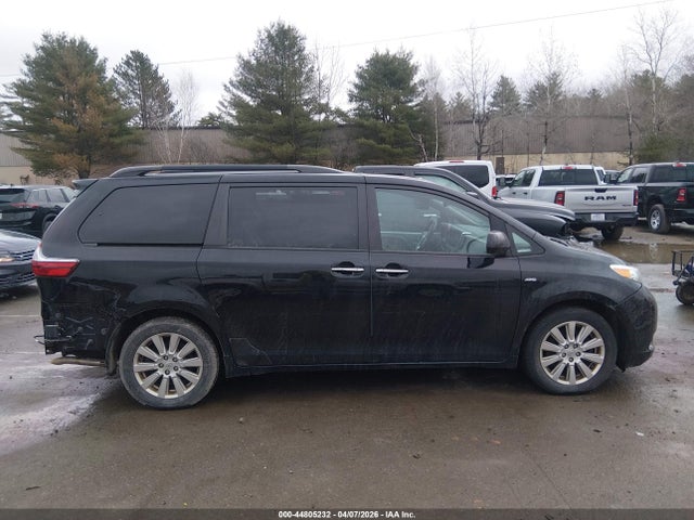 Toyota Sienna Xle 7 Passenger