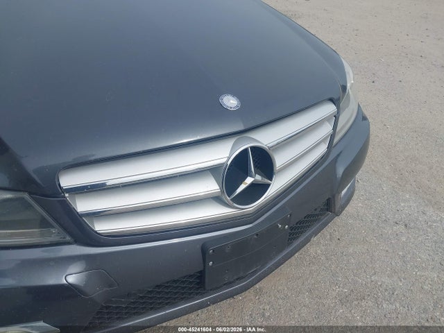 Mercedes-Benz C-Class Sport 4matic