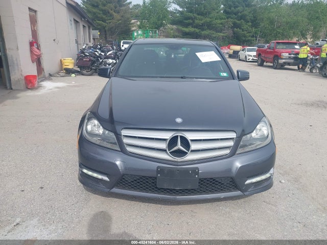 Mercedes-Benz C-Class Sport 4matic