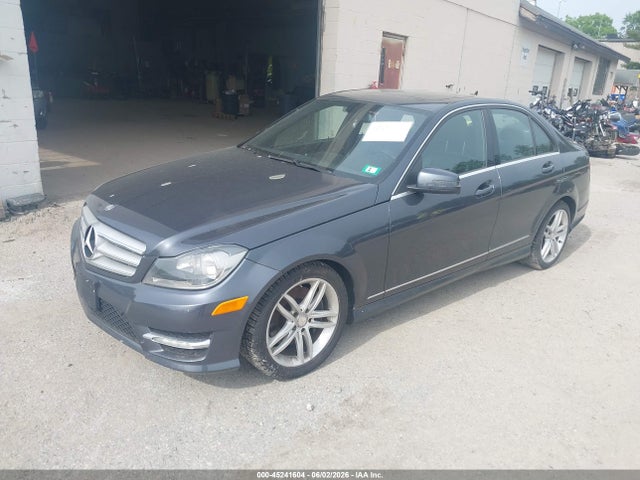 Mercedes-Benz C-Class Sport 4matic