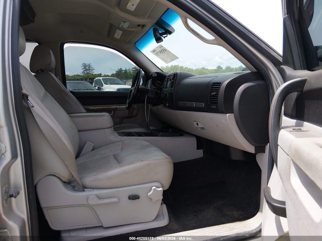 Chevrolet Silverado 1500 2hy