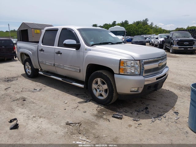 Salvage Chevrolet Silverado 1500 Image