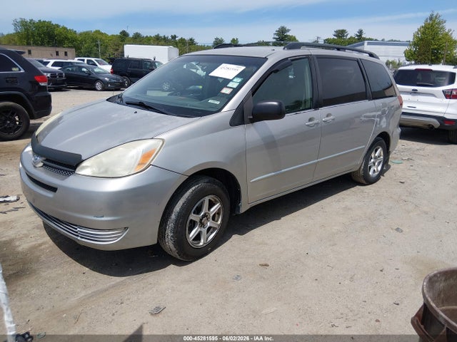 Toyota Sienna Le