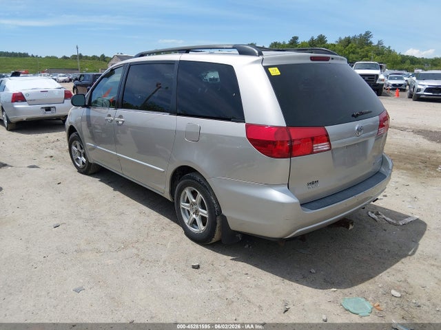 Toyota Sienna Le