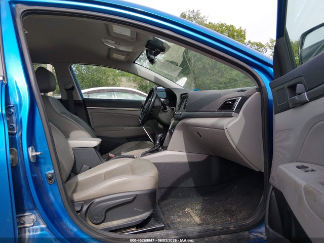 Hyundai ELANTRA Limited