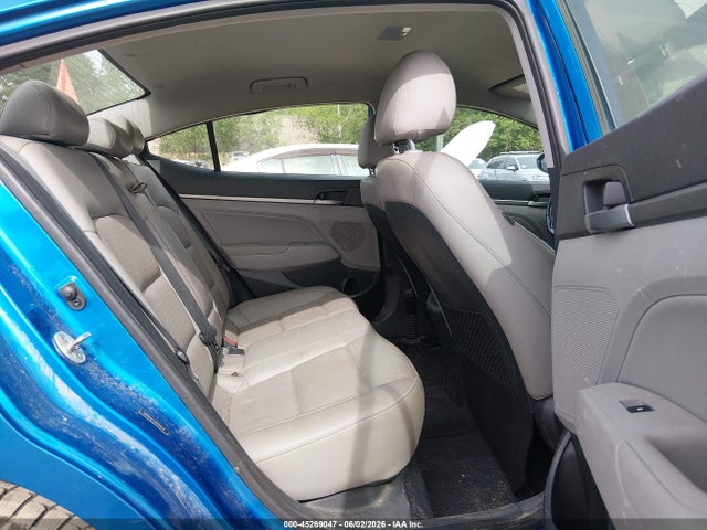 Hyundai ELANTRA Limited