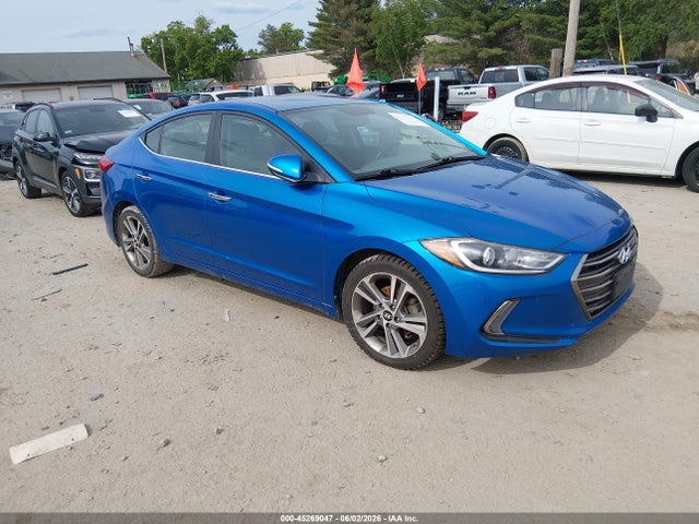 Salvage Hyundai ELANTRA Image