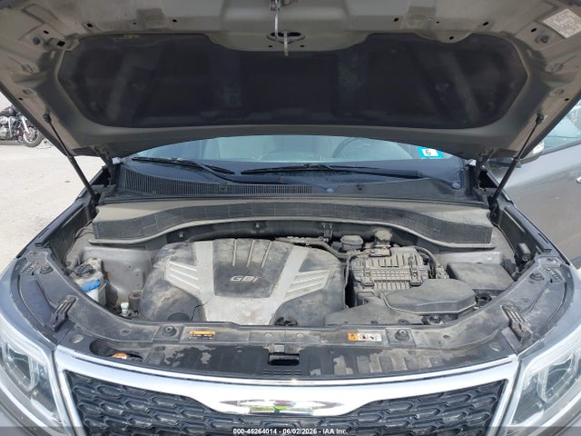 Kia Sorento Lx V6