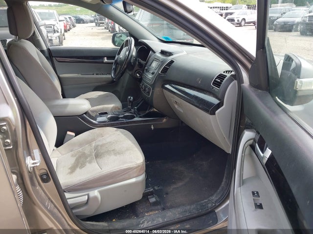 Kia Sorento Lx V6