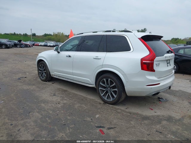 Volvo XC90 T6 Momentum
