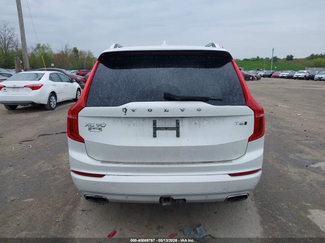 Volvo XC90 T6 Momentum