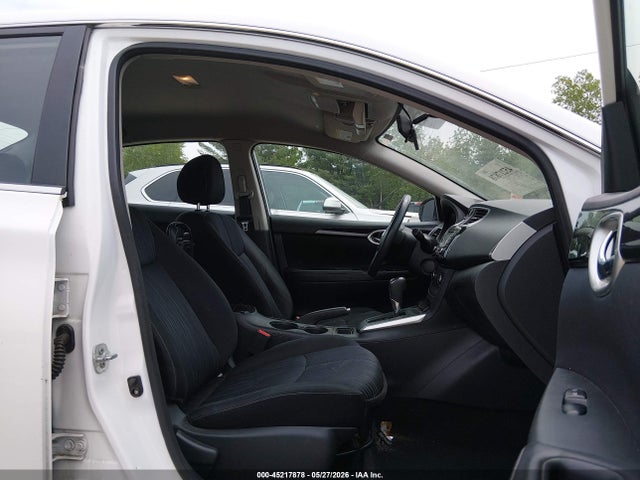 Salvage Nissan Sentra Image