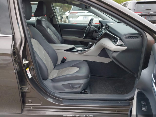 Toyota Camry Xle