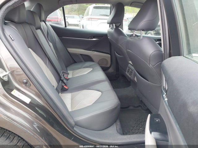 Toyota Camry Xle